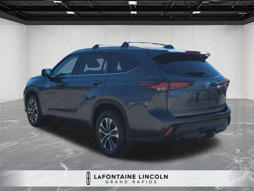 2024 Toyota Highlander XLE