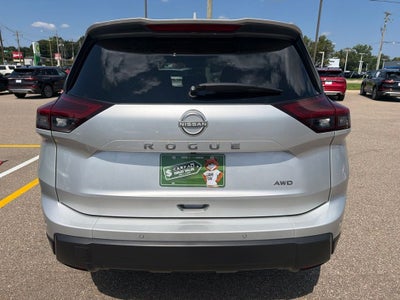 2025 Nissan Rogue SV