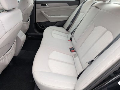 2016 Hyundai Sonata Hybrid SE