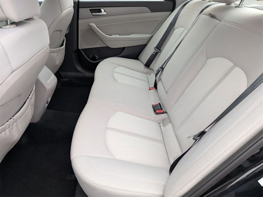 2016 Hyundai Sonata Hybrid SE