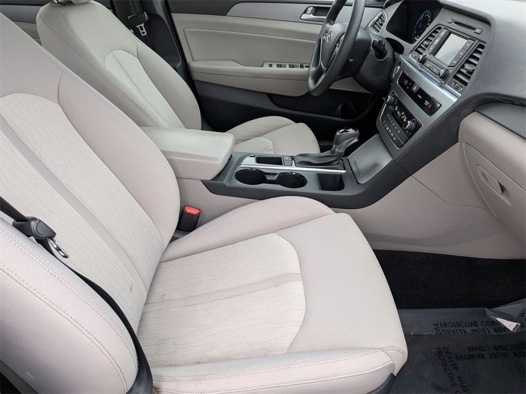 2016 Hyundai Sonata Hybrid SE