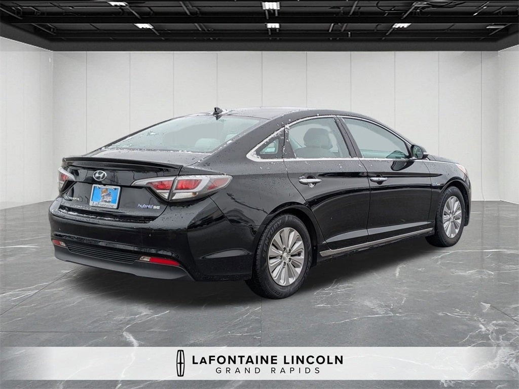 2016 Hyundai Sonata Hybrid SE