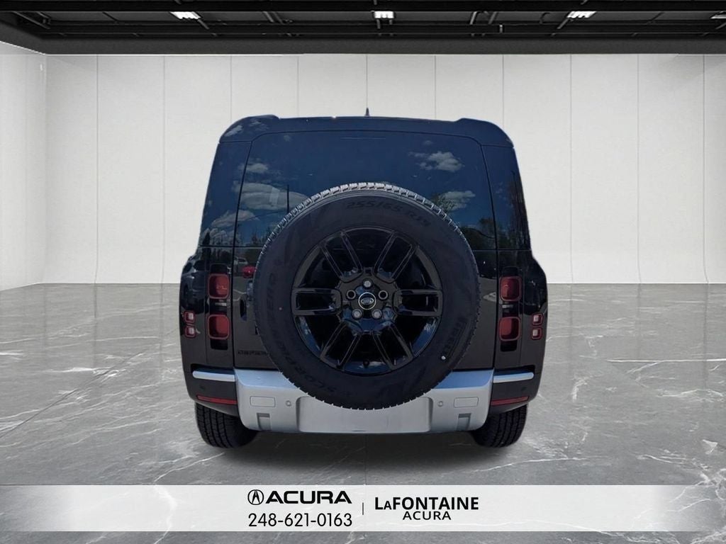 2025 Land Rover Defender 110 S