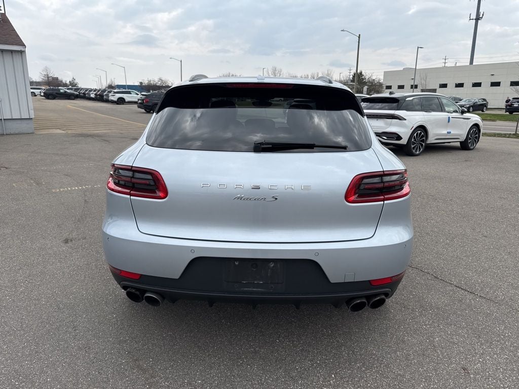 2016 Porsche Macan S