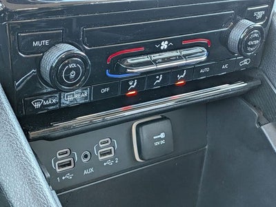 2023 Jeep Grand Cherokee Laredo 4x4