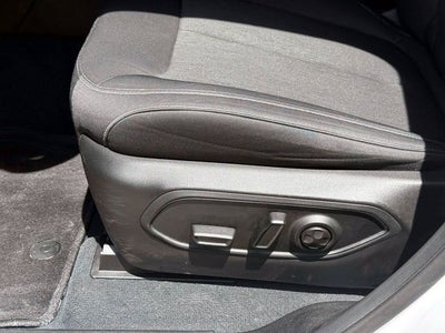 2023 Jeep Grand Cherokee Laredo 4x4