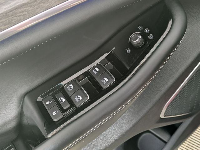 2023 Jeep Grand Cherokee Overland 4x4
