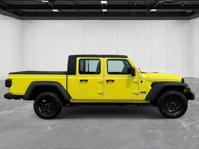 2023 Jeep Gladiator Sport