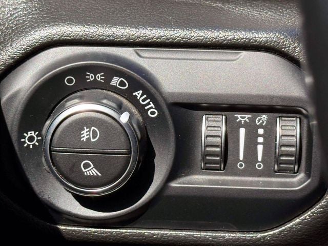 2022 Jeep Gladiator Sport S 4x4