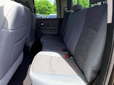 2018 RAM 1500 Big Horn Quad Cab 4x4 6'4' Box