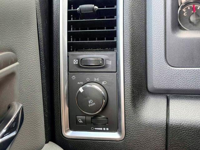 2018 RAM 1500 Big Horn Quad Cab 4x4 6'4' Box