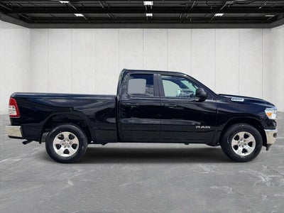2023 RAM 1500 Big Horn Quad Cab 4x4 6'4' Box