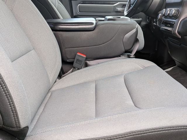 2021 RAM 1500 Big Horn Crew Cab 4x4 5'7' Box