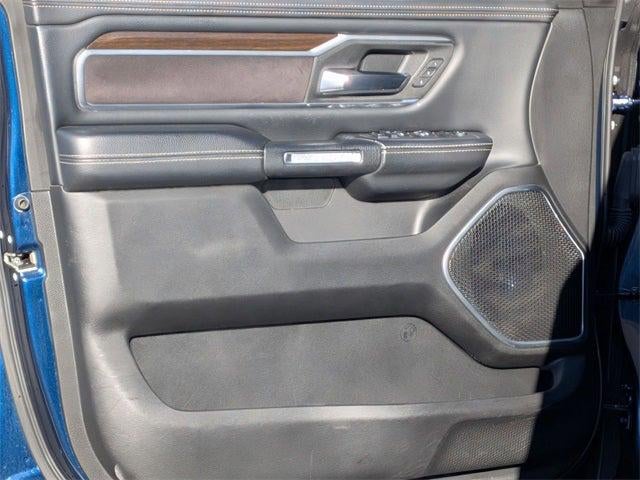 2022 RAM 1500 Laramie Crew Cab 4x4 5'7' Box