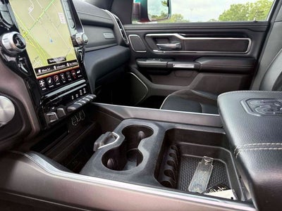 2021 RAM 1500 Laramie Crew Cab 4x4 5'7' Box
