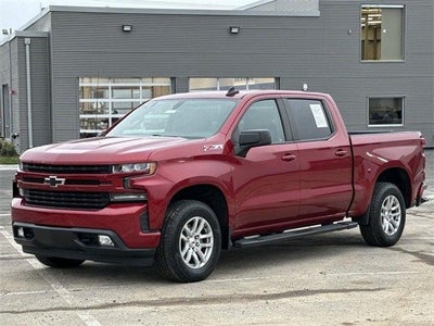 2021 Chevrolet Silverado 1500 4WD Crew Cab Short Bed RST