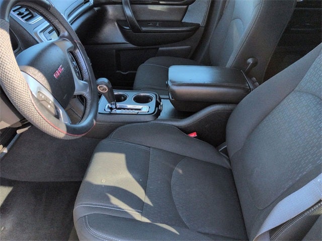 2015 GMC Acadia SLE-2