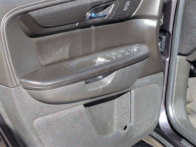 2015 GMC Acadia SLE-2