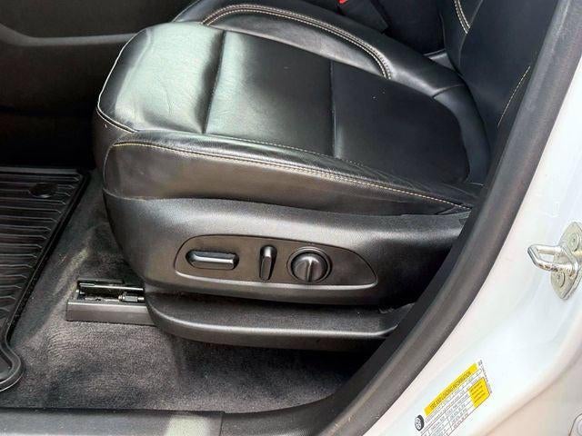 2020 Chevrolet Traverse AWD LT Leather