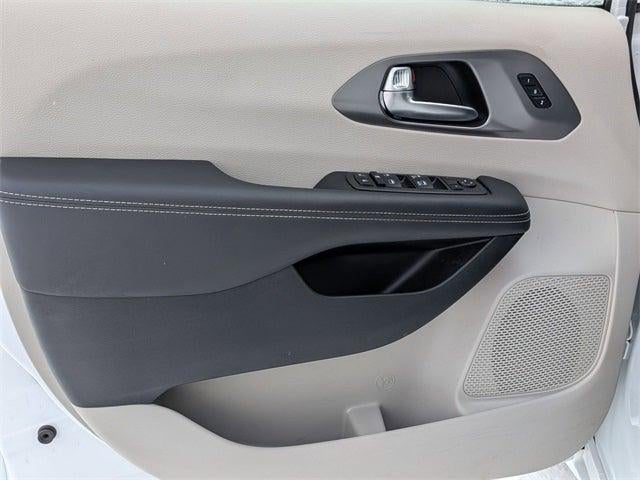 2023 Chrysler Pacifica Touring L AWD