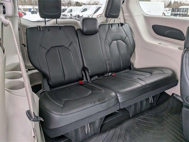 2023 Chrysler Pacifica Touring L AWD