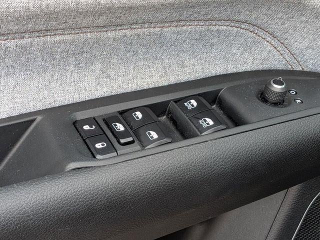 2023 Jeep Compass Latitude Lux FWD