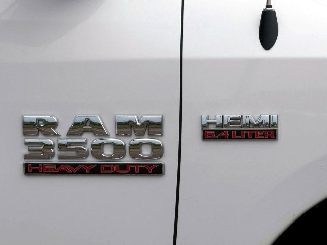 2018 RAM 3500 Chassis Tradesman/SLT