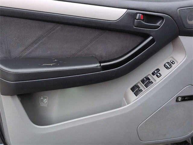 2004 Toyota 4Runner SR5 V8