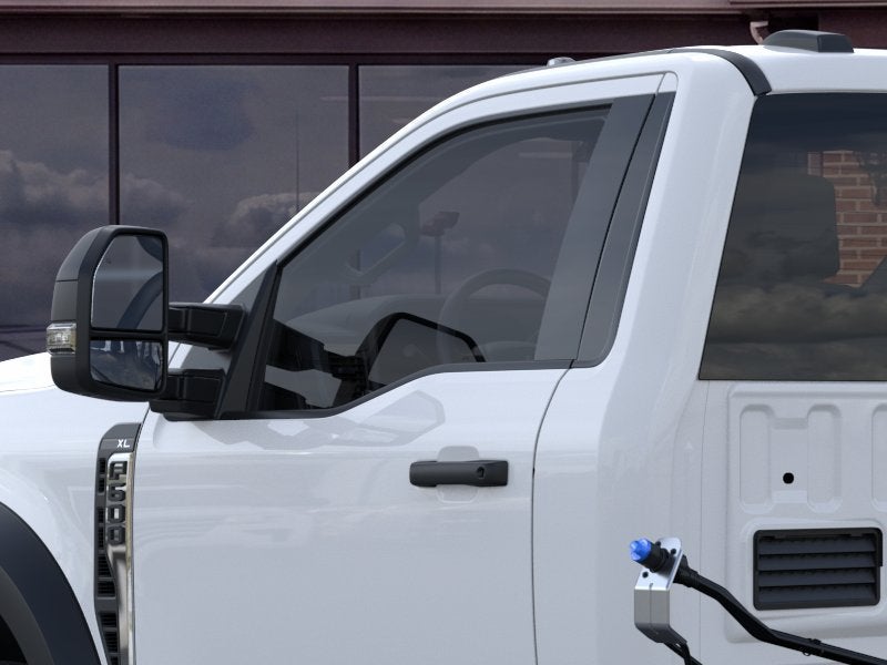 2026 Ford F-600SD XL