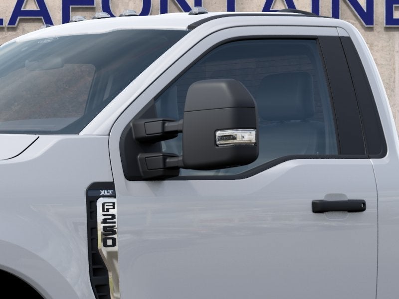 2027 Ford F-250SD XLT