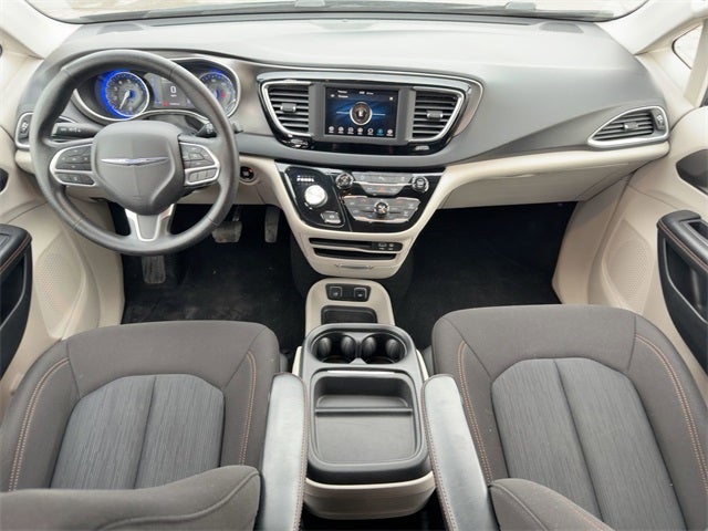 2020 Chrysler Pacifica Touring