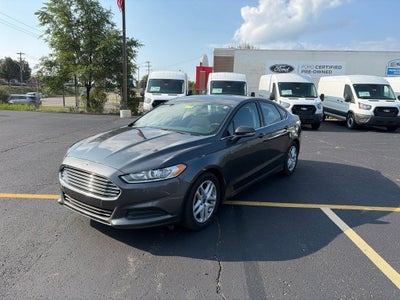 2016 Ford Fusion SE