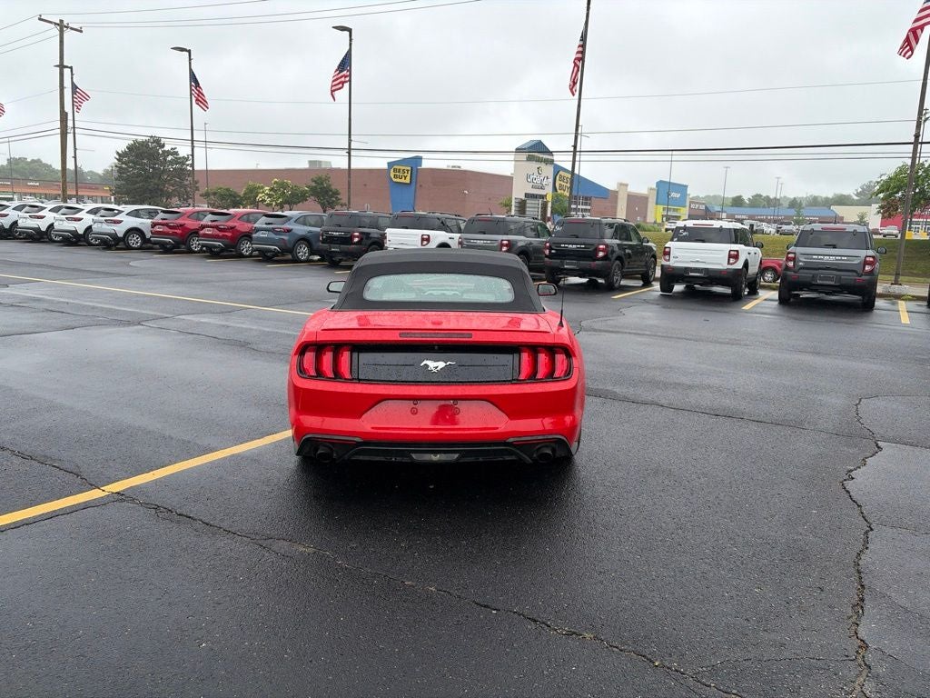 2022 Ford Mustang EcoBoost Premium
