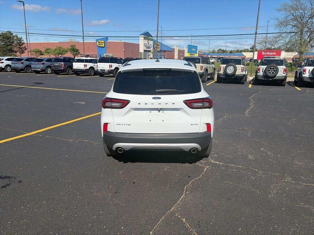 2025 Ford Escape Active