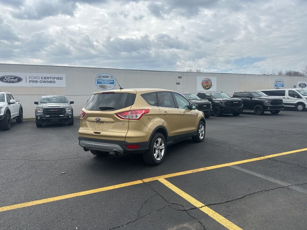 2015 Ford Escape SE