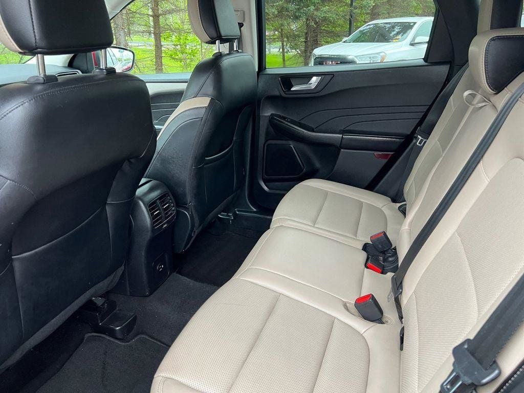 2021 Ford Escape SEL