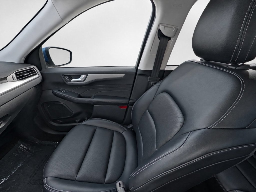 2021 Ford Escape Titanium