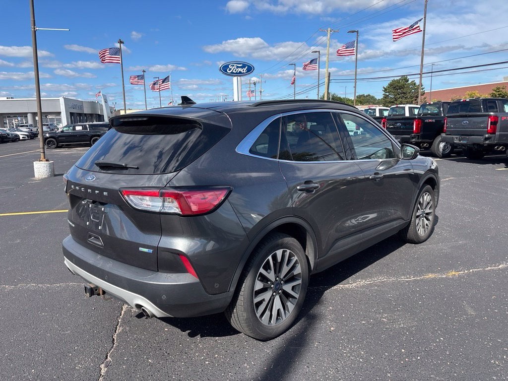 2020 Ford Escape Titanium