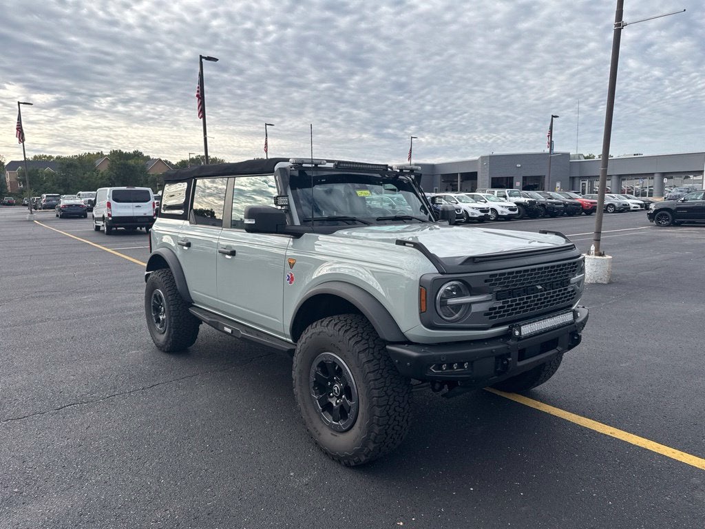 2022 Ford Bronco Badlands