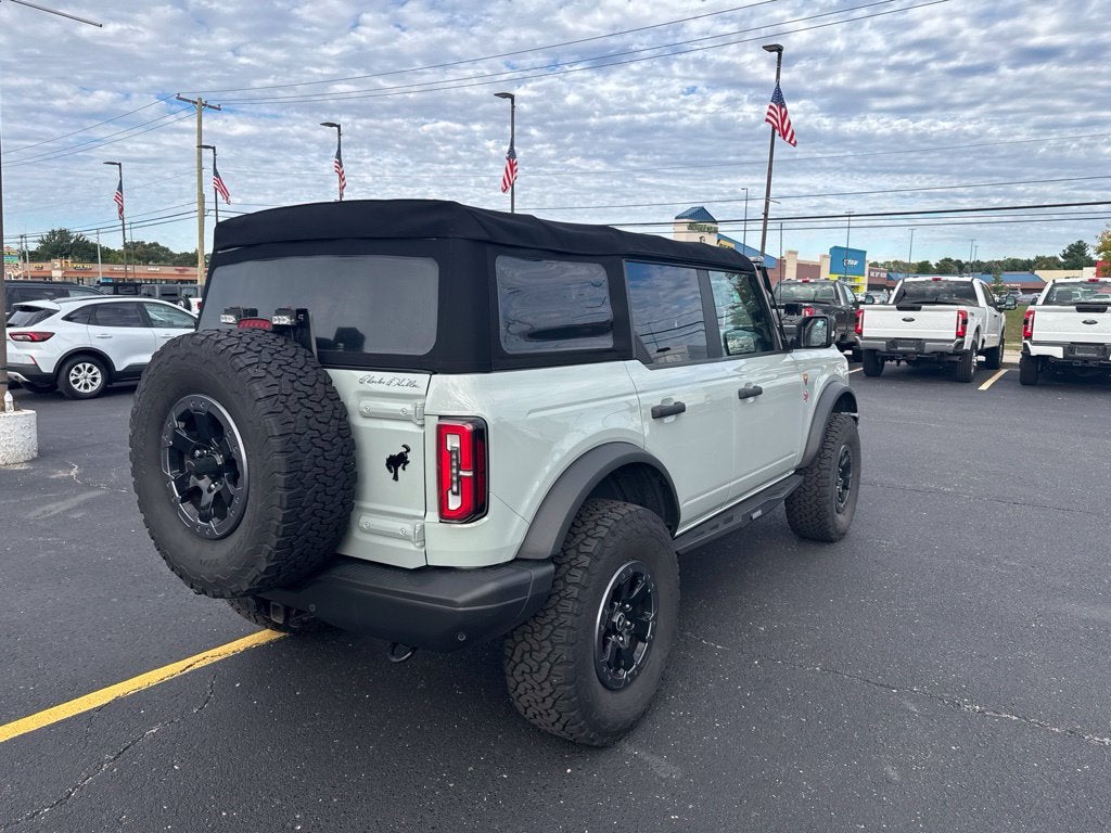 2022 Ford Bronco Badlands