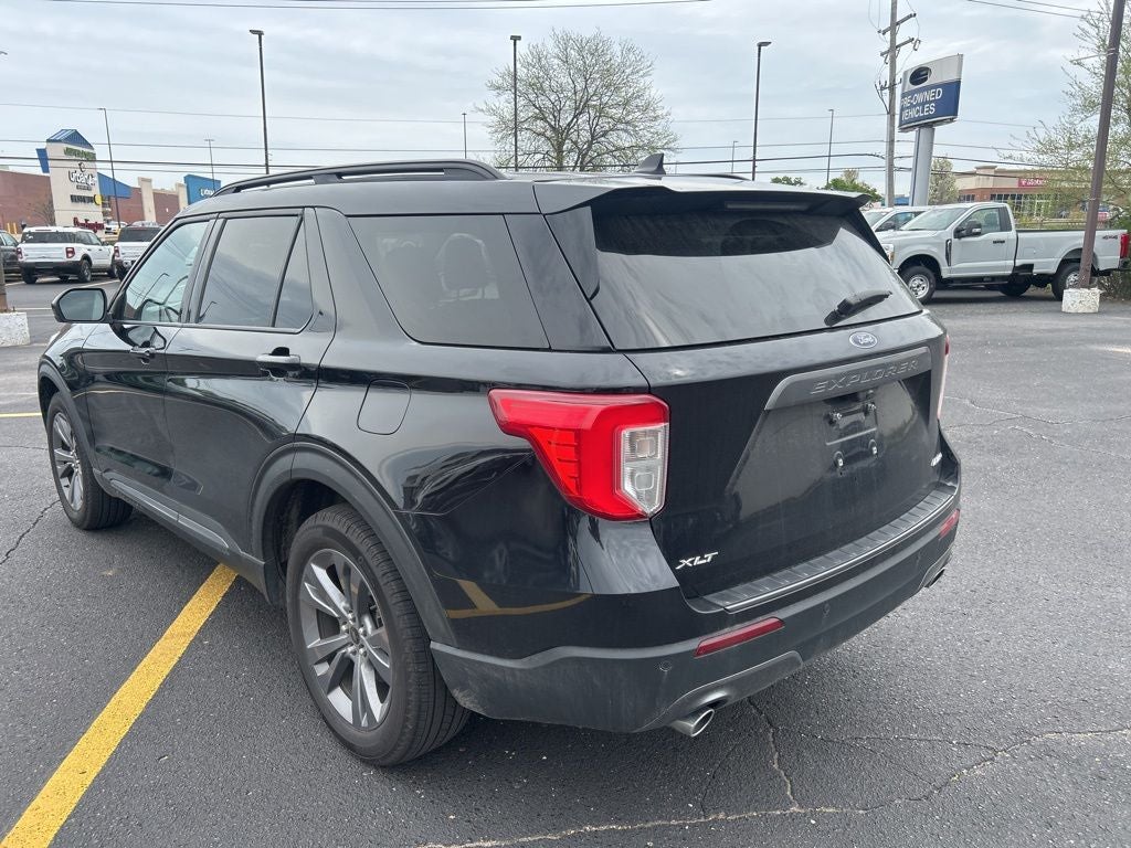2023 Ford Explorer XLT