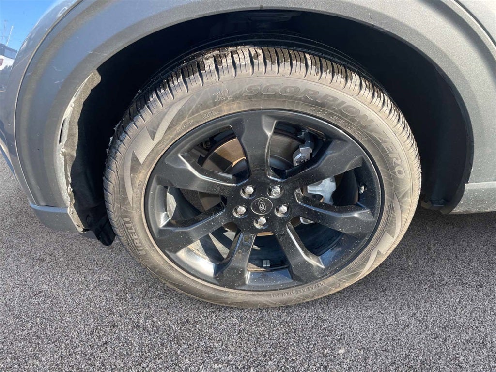 2023 Ford Explorer ST-Line