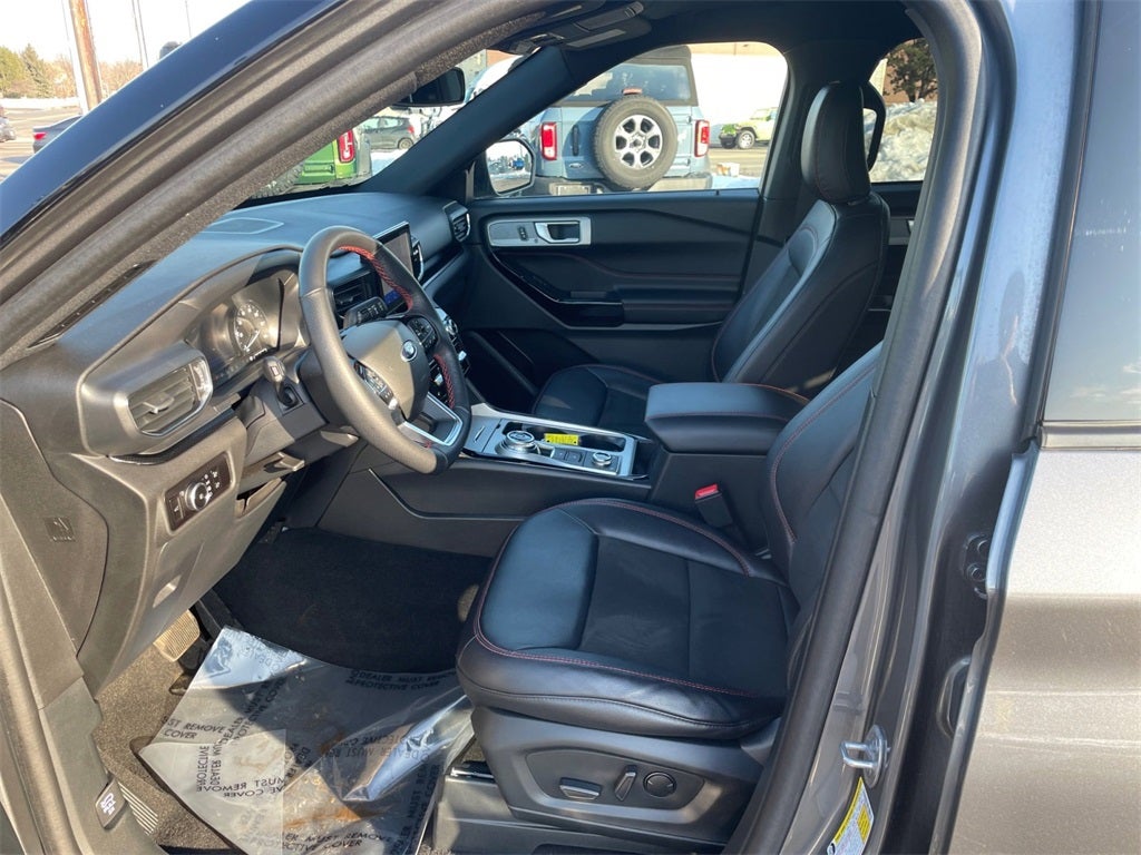 2023 Ford Explorer ST-Line