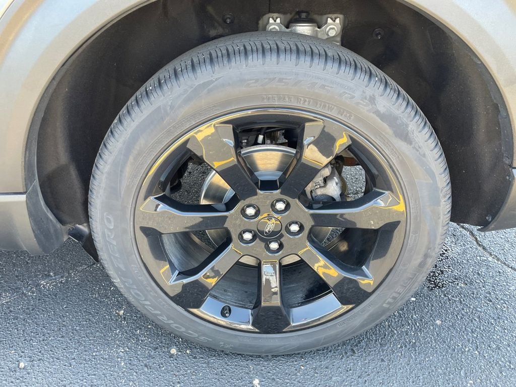 2023 Ford Explorer ST-Line