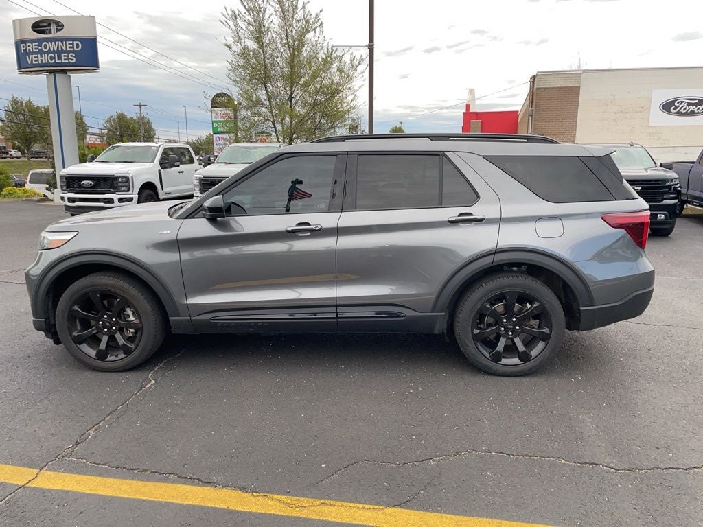 2023 Ford Explorer ST-Line