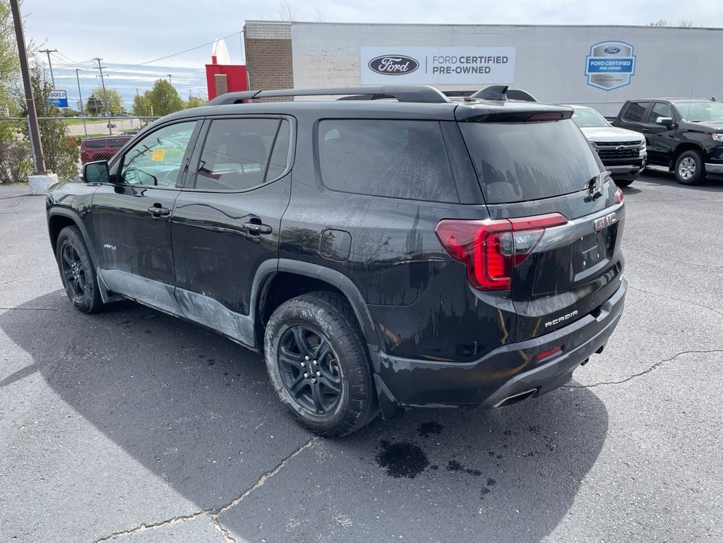 2021 GMC Acadia AT4