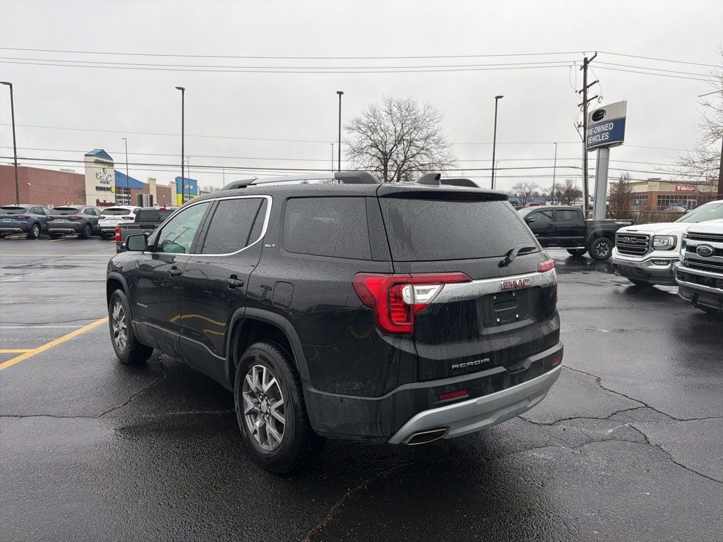 2023 GMC Acadia SLT