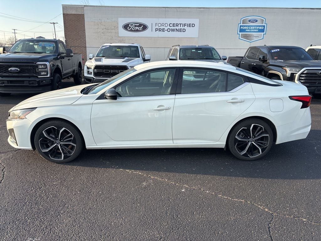 2025 Nissan Altima 2.5 SR