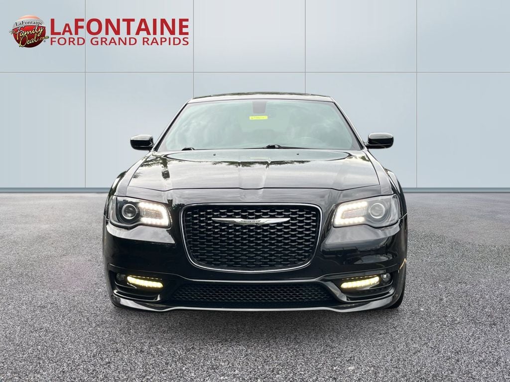 2017 Chrysler 300 S
