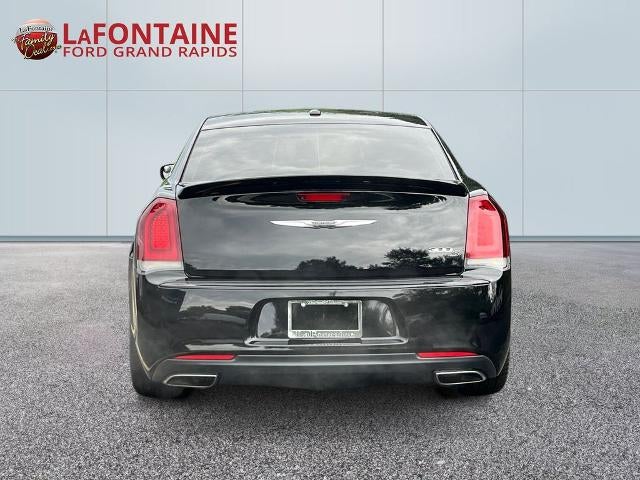 2017 Chrysler 300 S